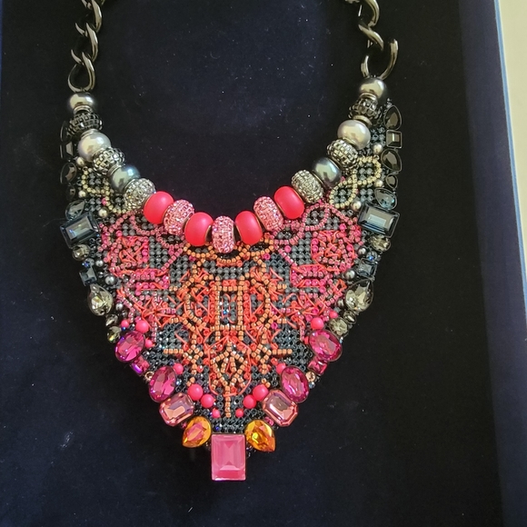 Original one of a kind Swarovski Crystal necklace. - Picture 3 of 6